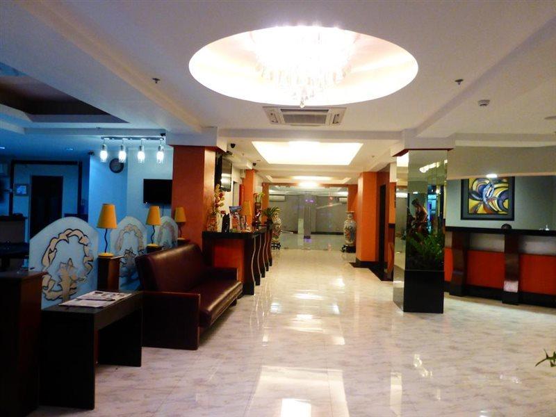 Silver Oaks Suites & Hotel Манила Екстериор снимка