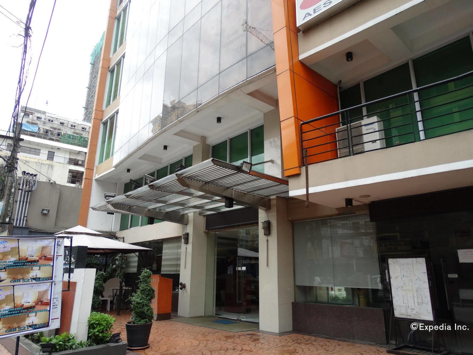 Silver Oaks Suites & Hotel Манила Екстериор снимка